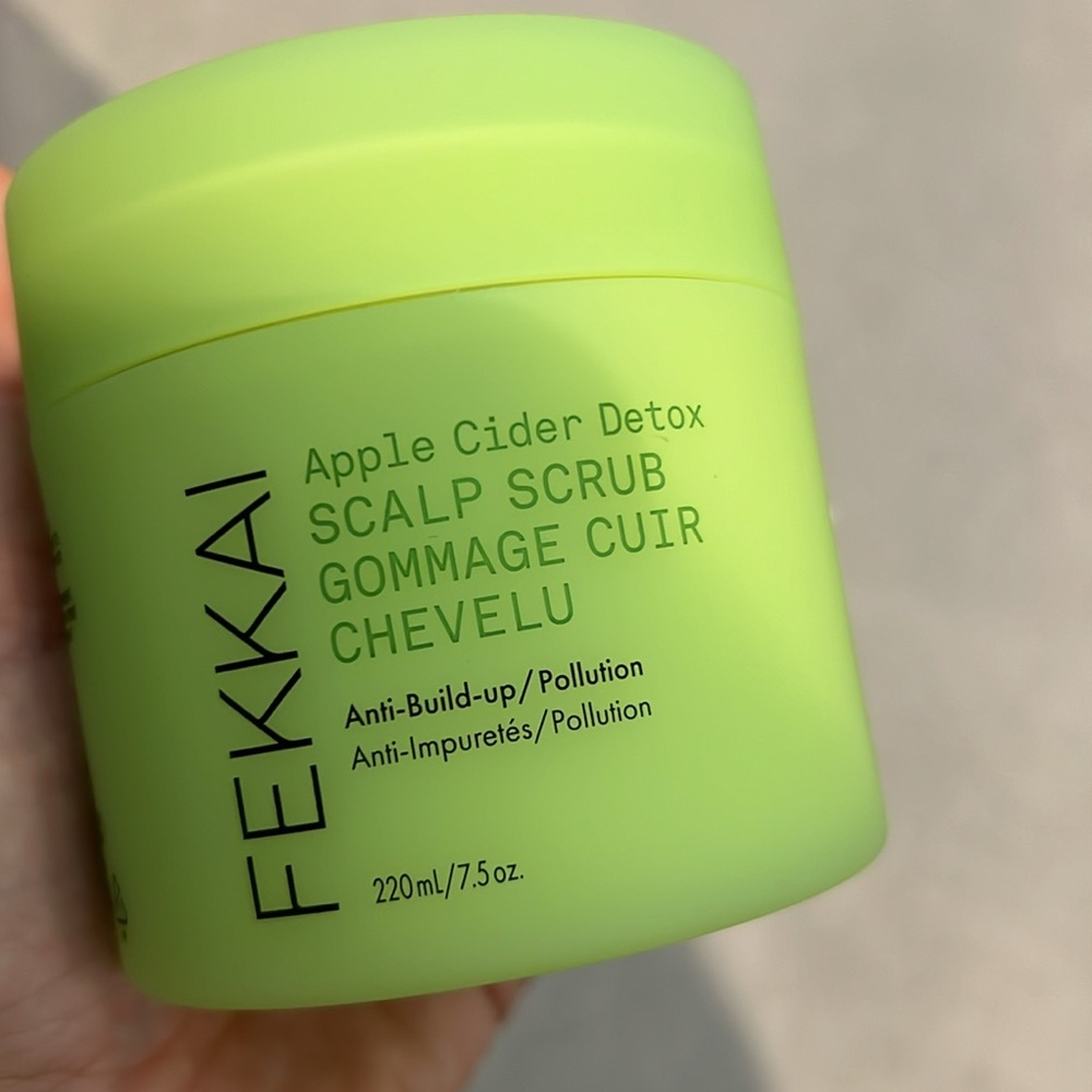 Fekkai Apple cider detox hair scalp scrub 220ml brand new anti build up